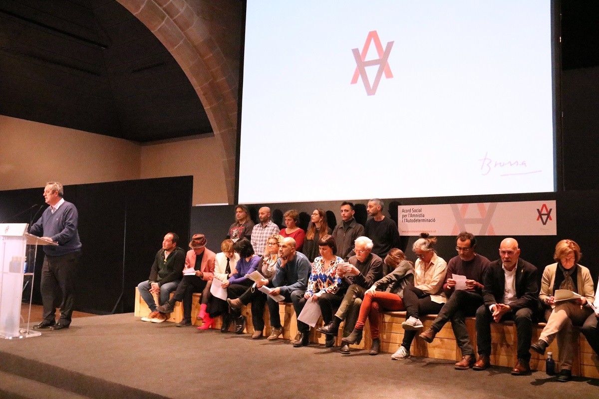 Crida de l'Acord per l'Amnistia i l'Autodeterminació per aconseguir suports malgrat el «bloqueig polític»