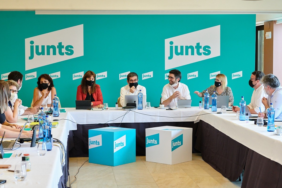 El reglament del congrés de Junts obre el ball per als aspirants al lideratge executiu
