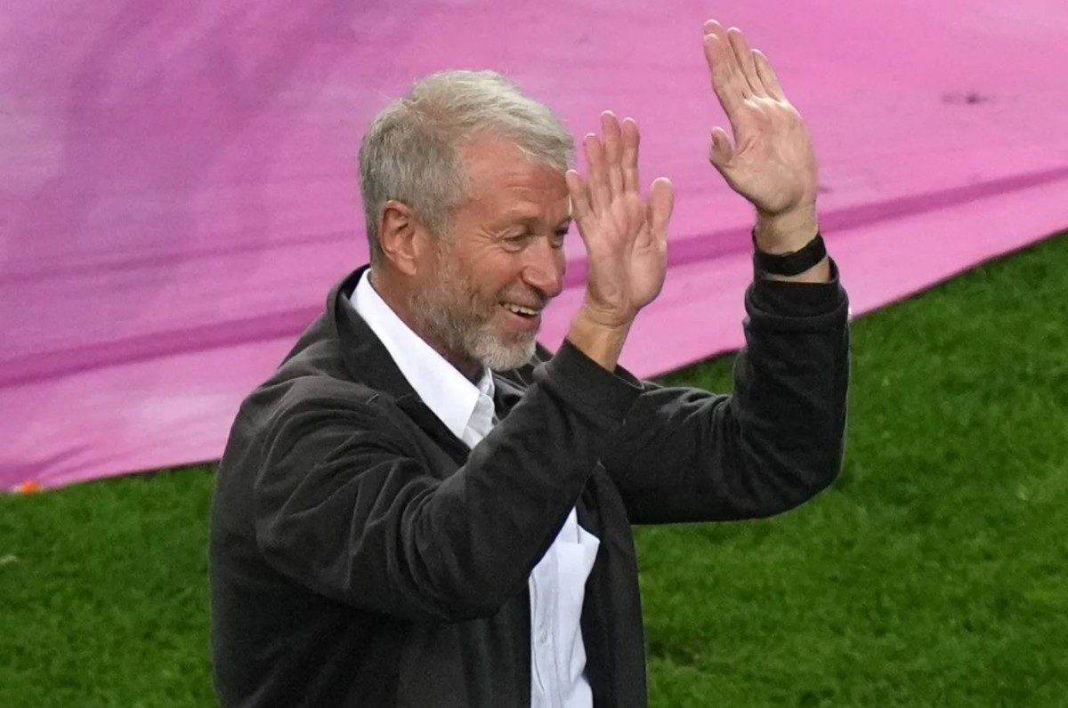Ni fitxar, ni vendre entrades: el Chelsea, paralitzat per una sanció a Abramovich