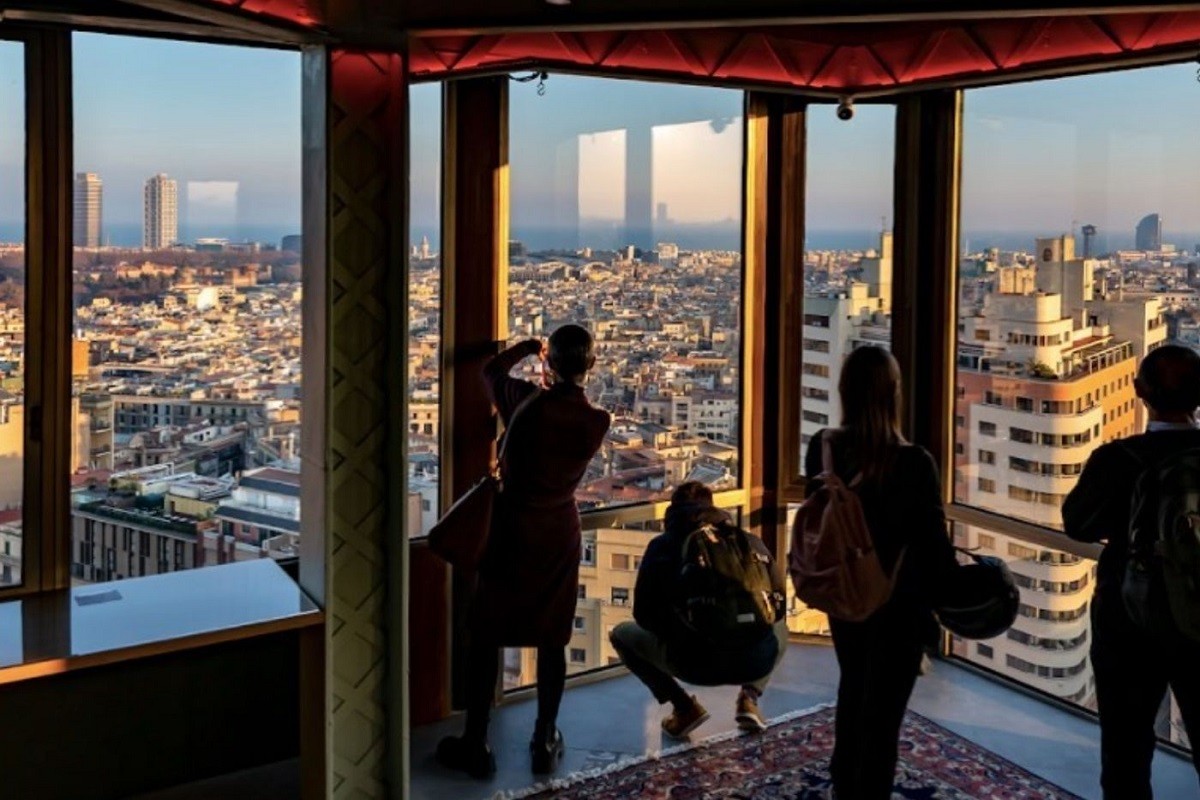 Barcelona estrena mirador privat amb vista panoràmica a Urquinaona