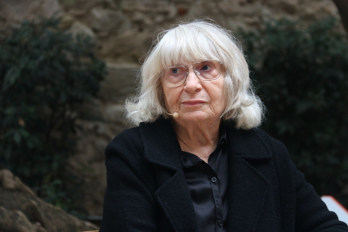 Antònia Vicens rep el Premi d'Honor de les Lletres Catalanes