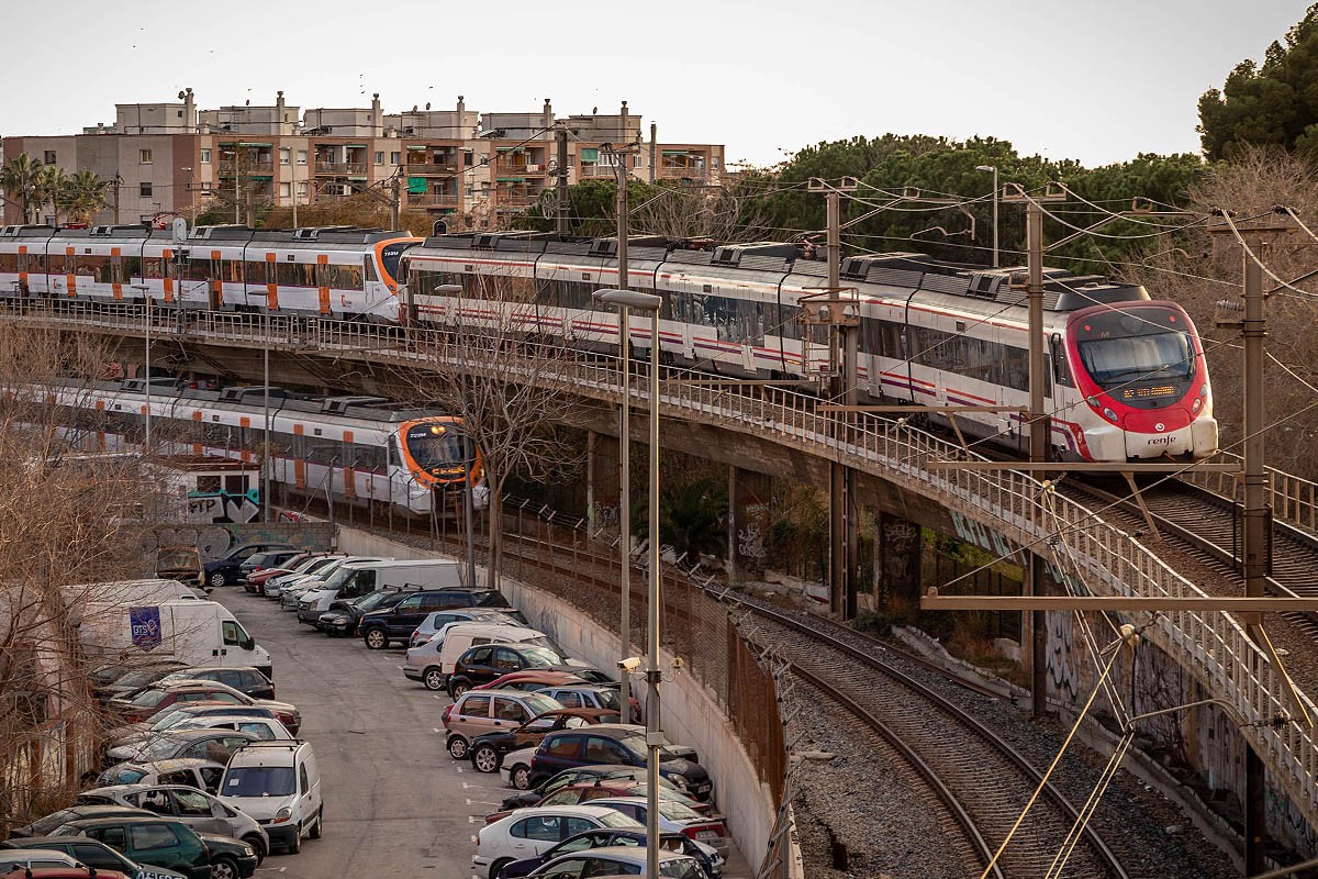 Plataforma per la Llengua denuncia que Renfe exclou el català entre Tortosa i València