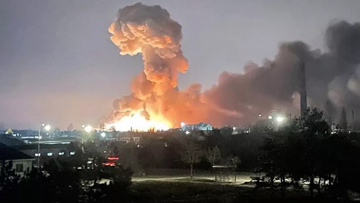 Vídeos | Així ocupen les tropes russes la planta nuclear de Txernòbil