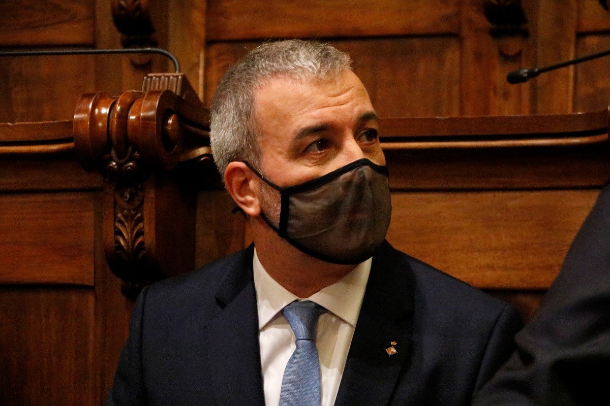 Collboni assegura que no renuncia a l'Hermitage ni a ampliar l'aeroport