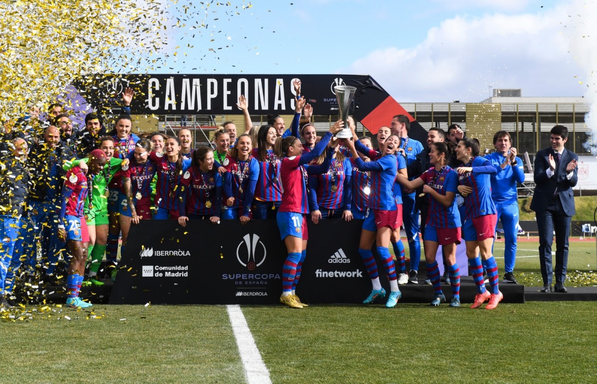 Les que mai fallen: el Barça arrasa a la Supercopa