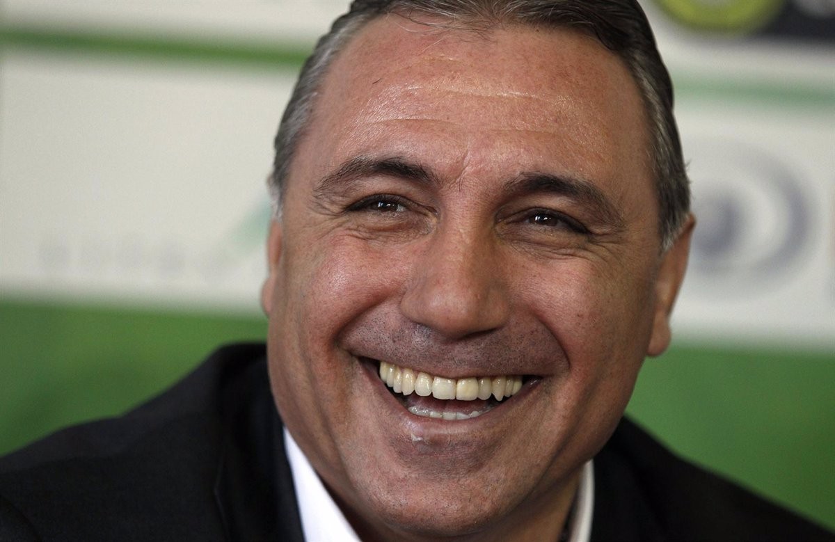 Stoichkov esbronca Dembélé: «Mai has entès el que és Barcelona»