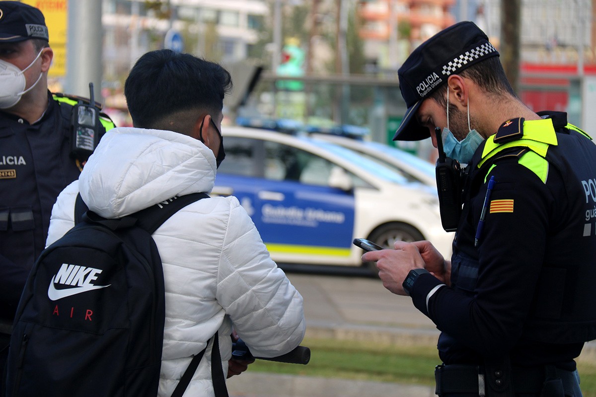 Detenen un home per agressió sexual en una discoteca de Barcelona