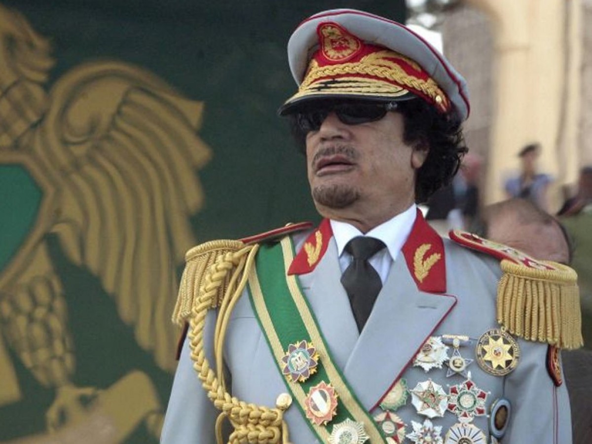 El president libi, Muammar al-Gaddafi - @TLSNkosi