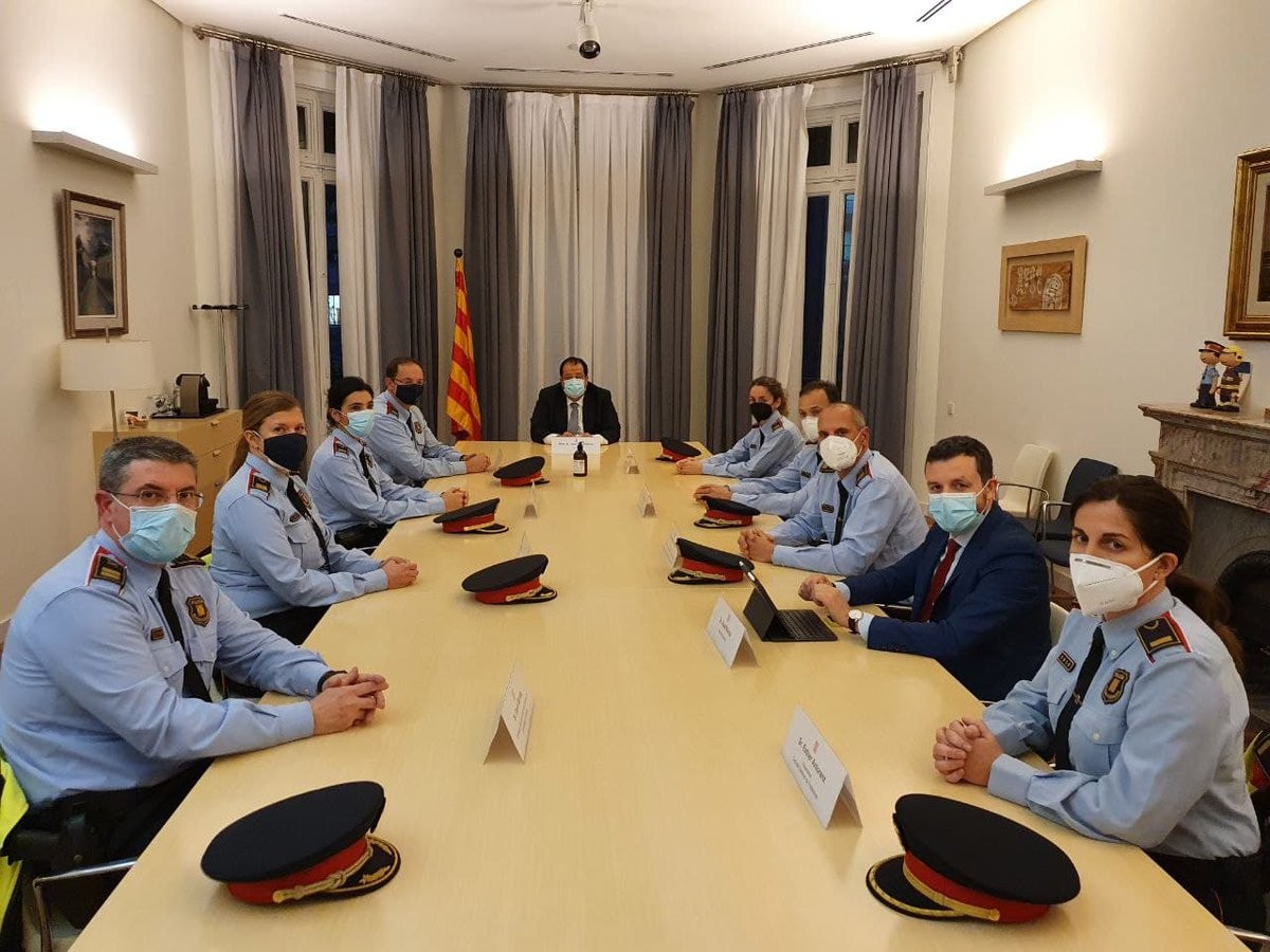 Els Mossos justifiquen amb criteris operatius els canvis al cos després de les acusacions de «purga»