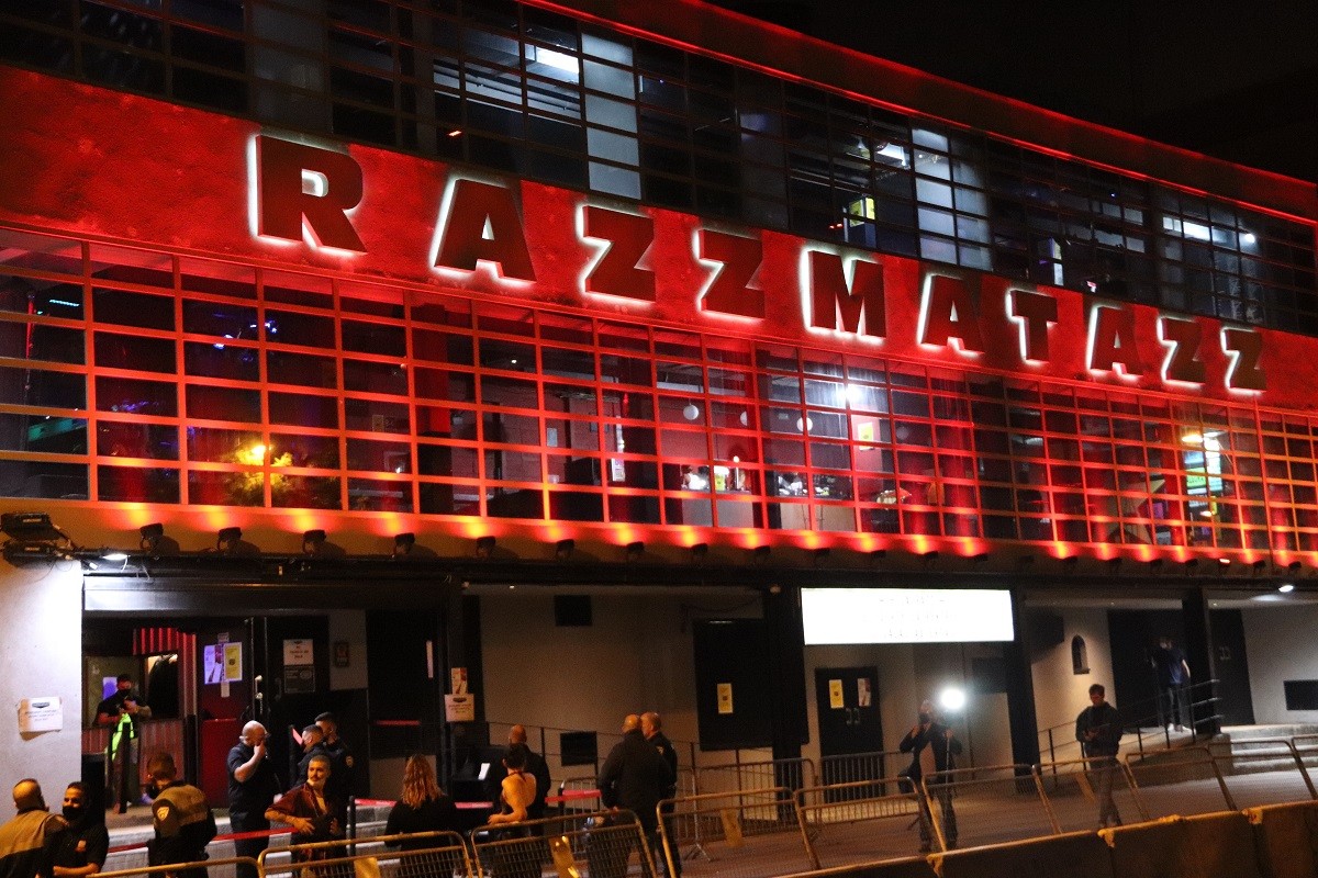 Una falsa amenaça de bomba obliga a desallotjar Razzmatazz