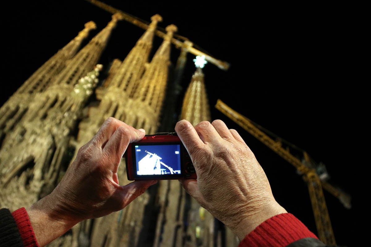 La Sagrada Família, entre el llegat de Gaudí i la «mona de Pasqua»