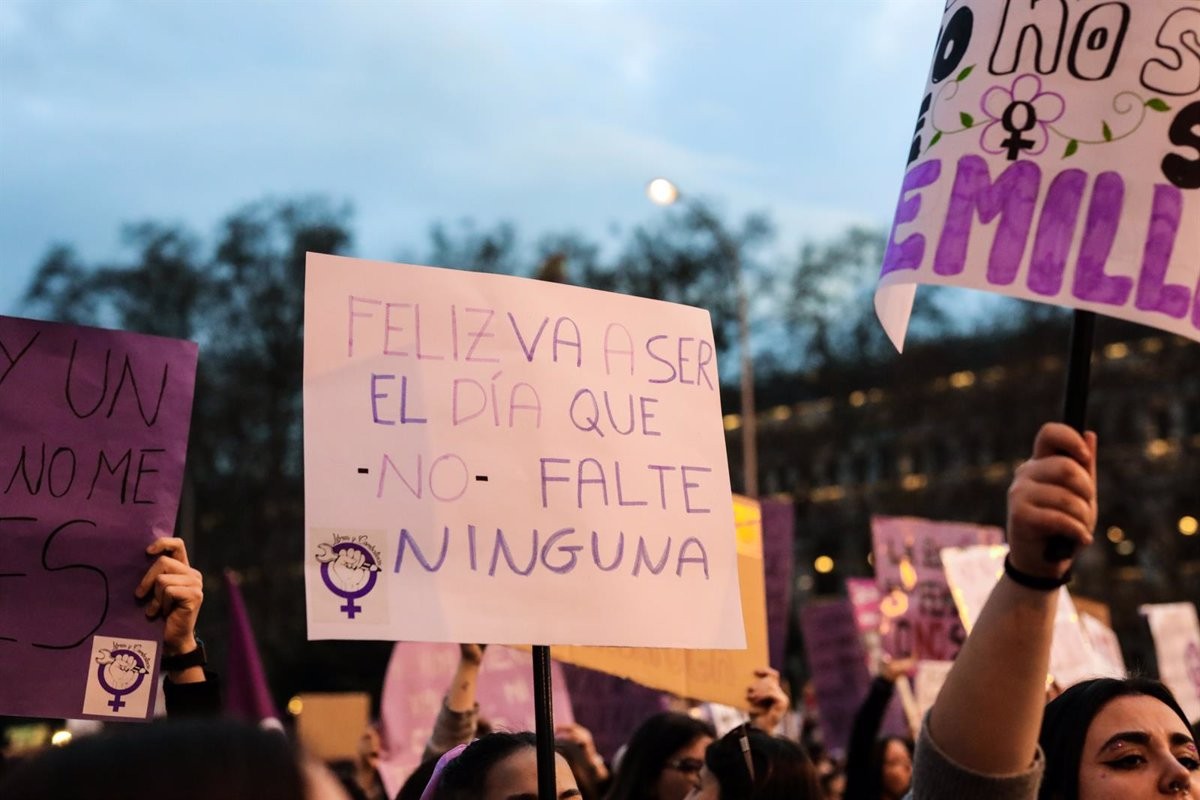 Els menors d'edat, en el punt de mira: augmenten un 64% les denúncies per violència masclista