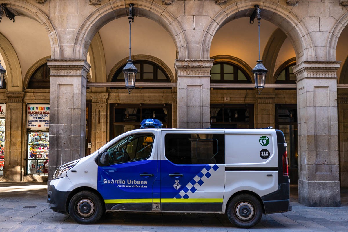 Detenen un matrimoni al País Valencià per traficar a l'estranger amb cotxes robats a l'Estat