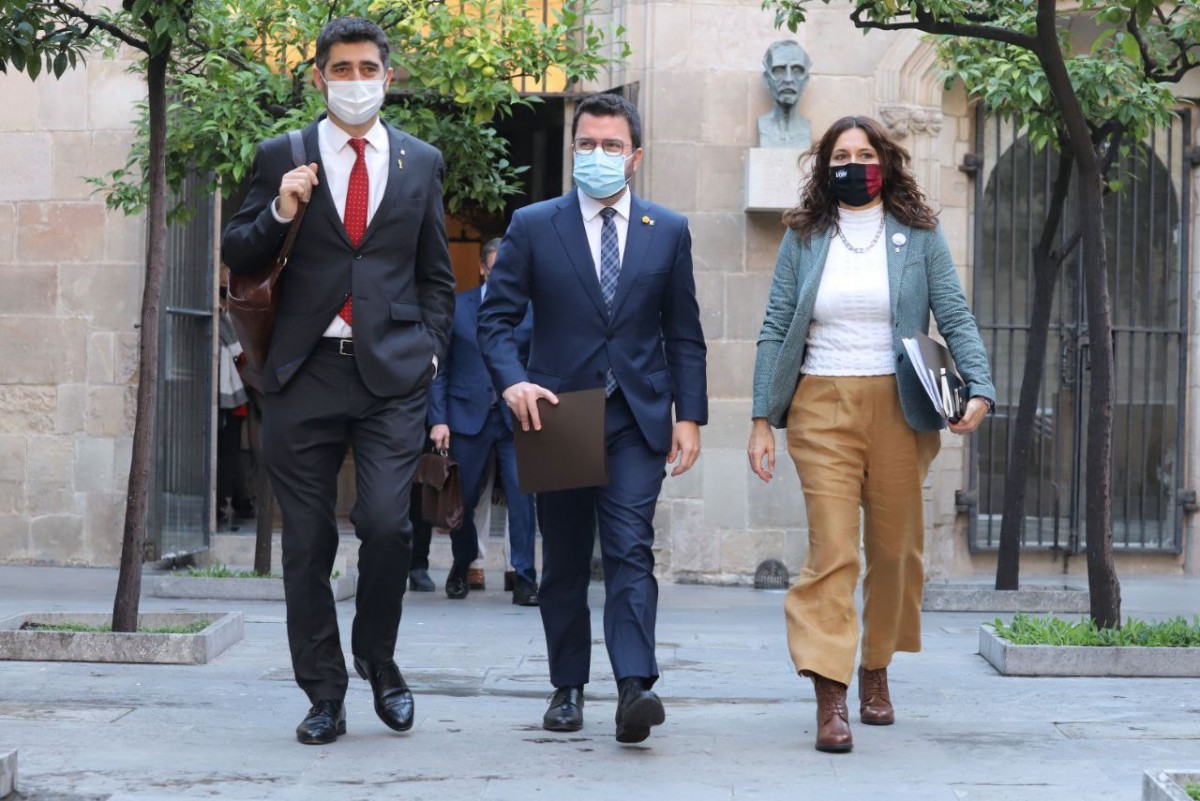 Aragonès anuncia al Govern un acord amb els comuns pels pressupostos