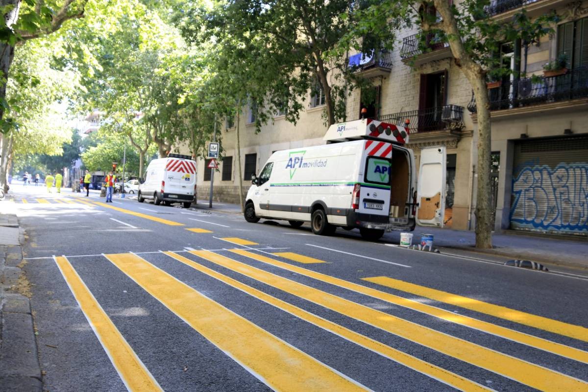 El Tribunal de Comptes qüestiona a Colau l'adjudicació a dit d'obres al centre de Barcelona
