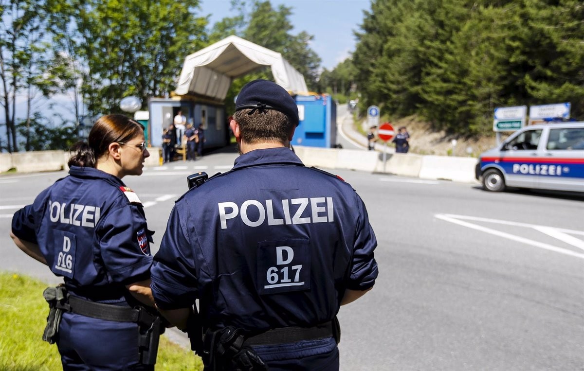 Europa demana més restriccions contra la Covid «urgentment» i dosis de reforç per a tothom