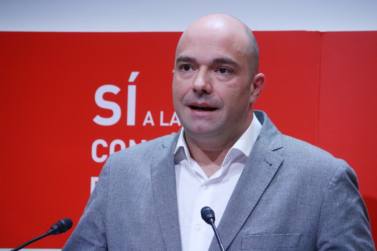 El PSC es presenta com a alternativa «als radicals de la CUP» per aprovar els pressupostos