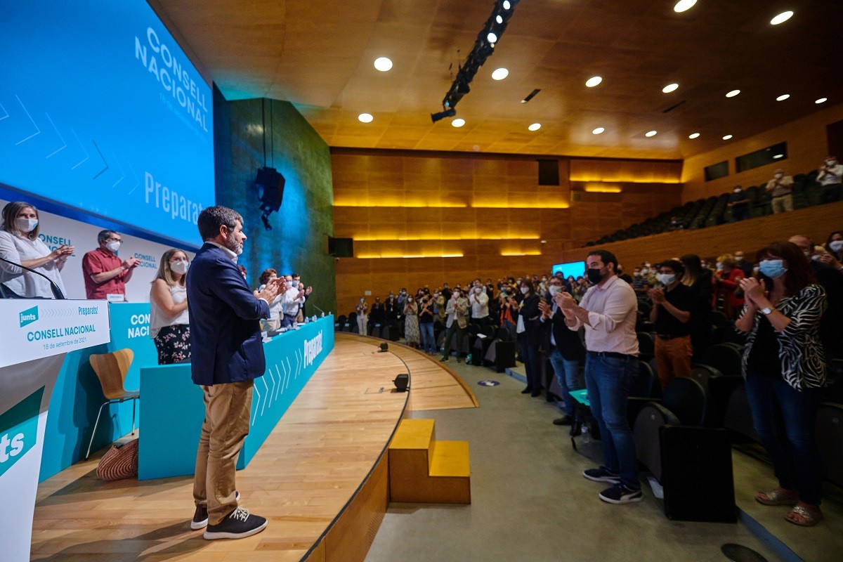 Sànchez insta Borràs i Turull a pactar per garantir el «futur» de Junts