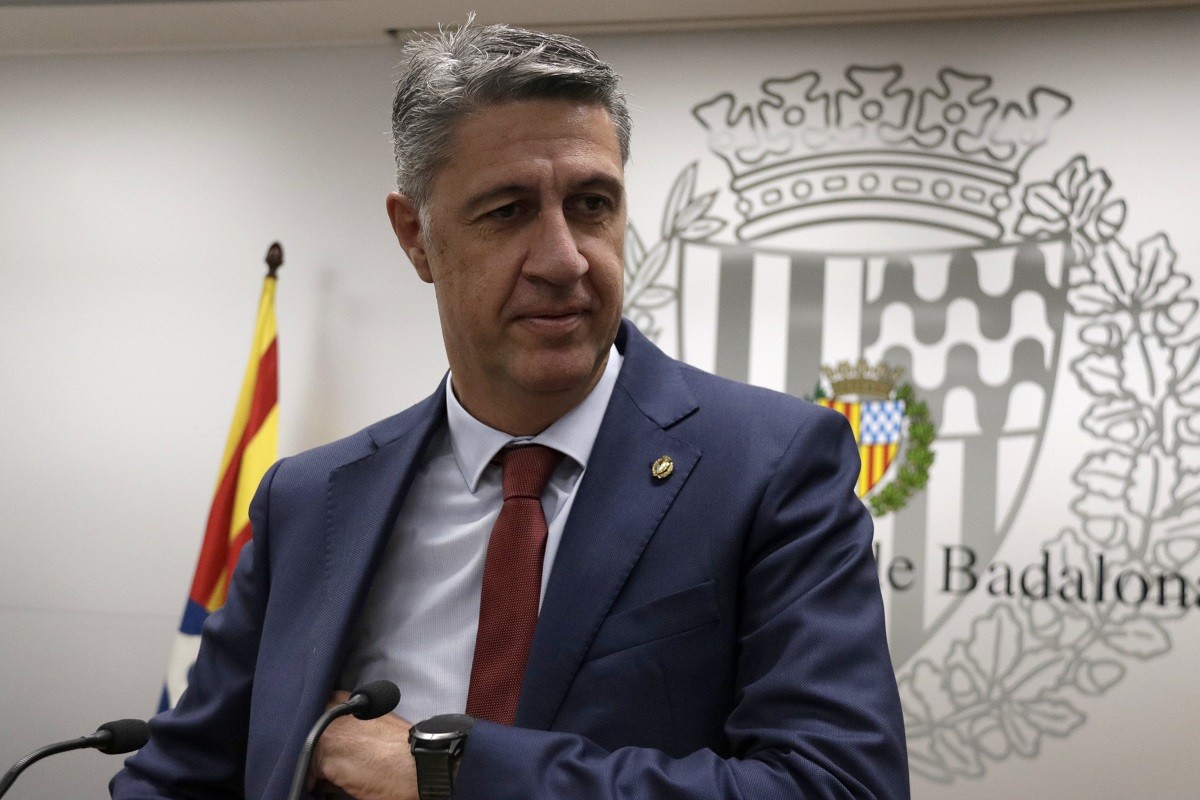 Albiol amenaça amb denunciar el líder d'ERC a Badalona per vincular-lo als «Papers de Pandora»