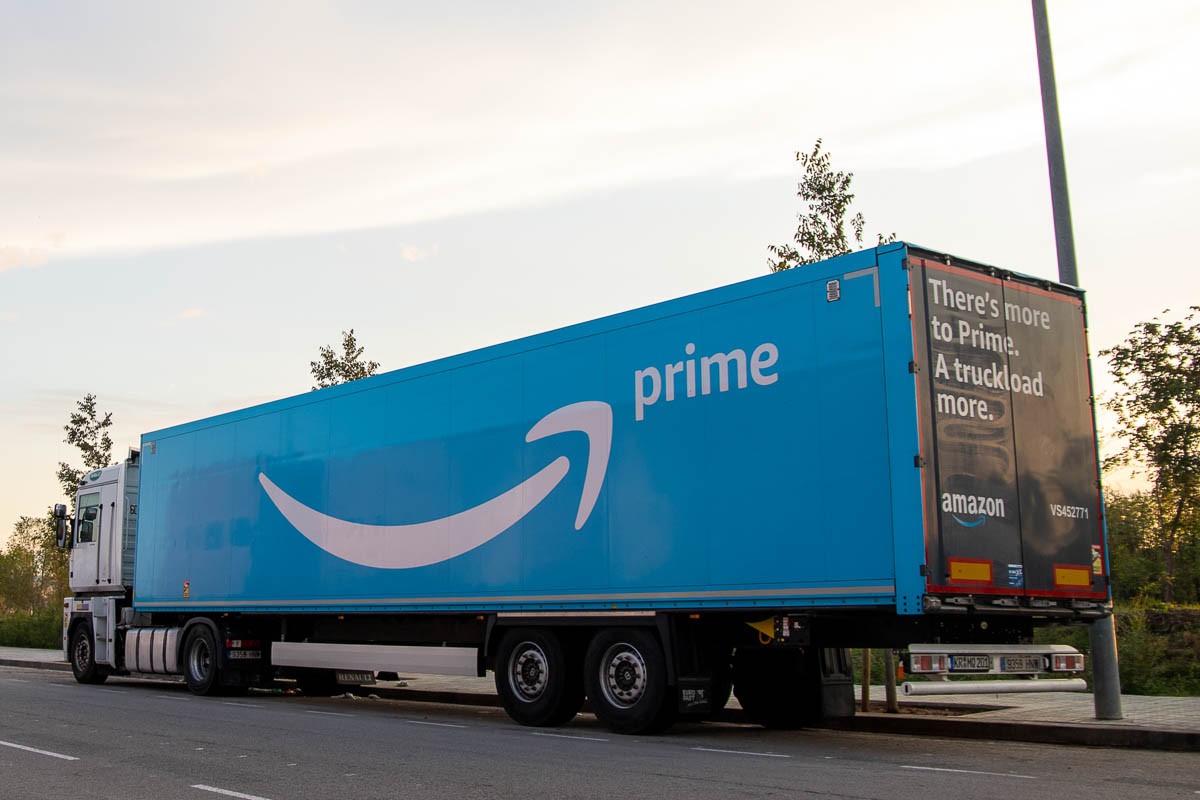 Amazon es planteja acomiadar uns 10.000 treballadors