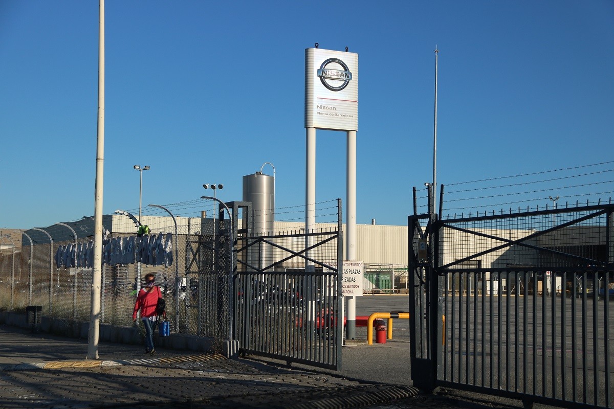 Cop de porta de l'empresa que havia de substituir Nissan a Barcelona