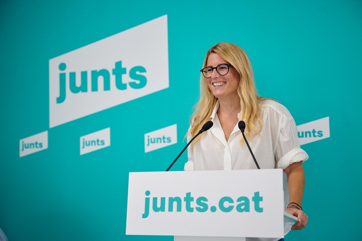 Només el 20% de catalans veu amb orgull la transició espanyola