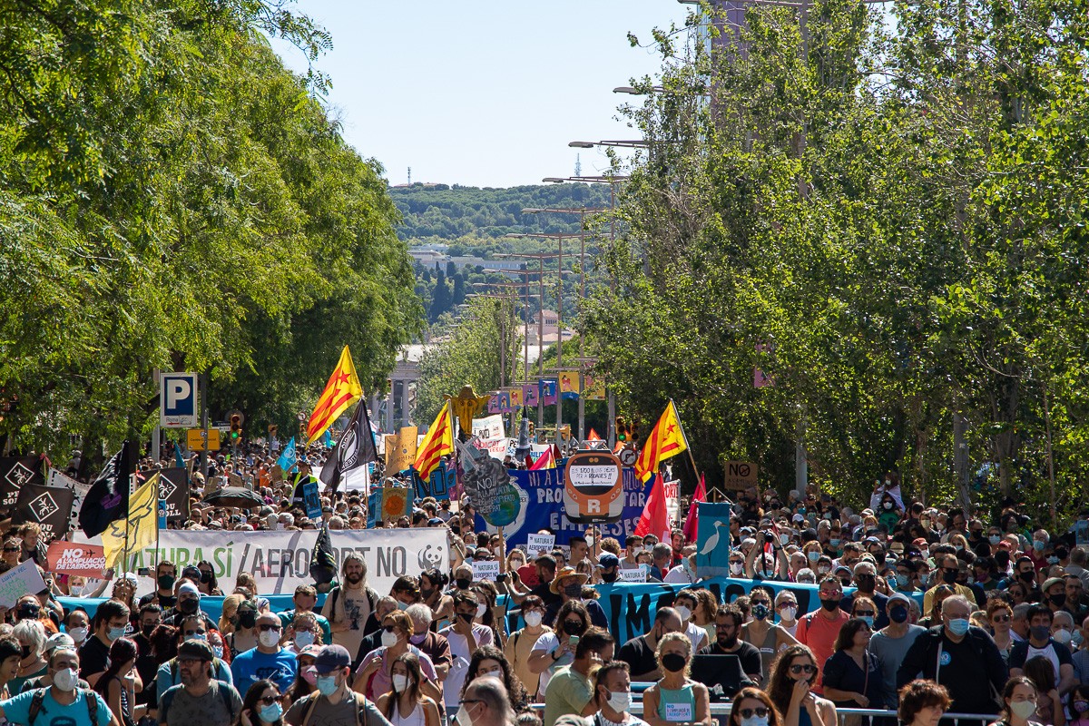 Manifestació el 4 de març a Barcelona contra el Hard Rock, el Quart Cinturó i l'ampliació del Prat
