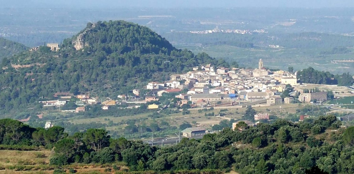 Un poble del Priorat alerta els nouvinguts que es queixen: sonen campanes i no ho canviaran