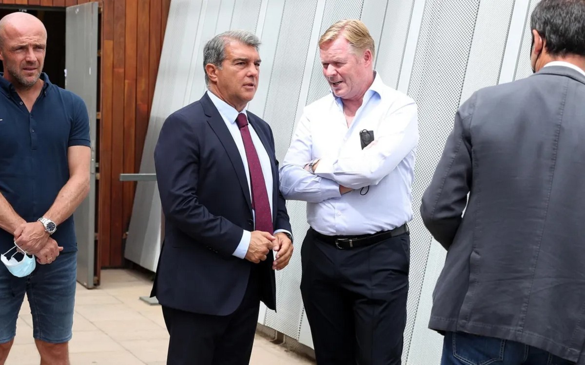 Reconciliació entre Joan Laporta i Ronald Koeman: «Ho hem arreglat amb un cigaló»