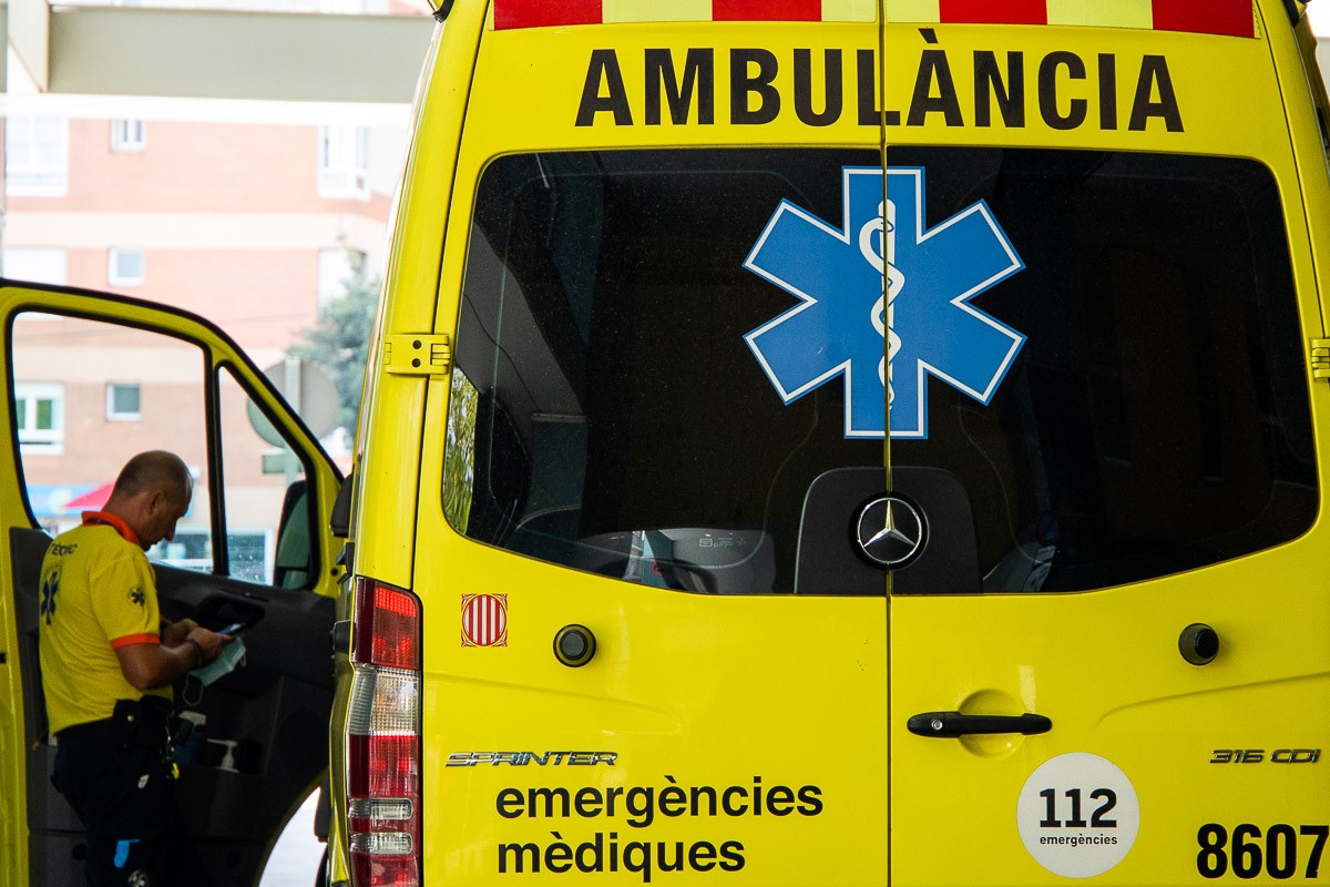 Un gos en mata un altre a Balaguer i ataca la dona que el passejava