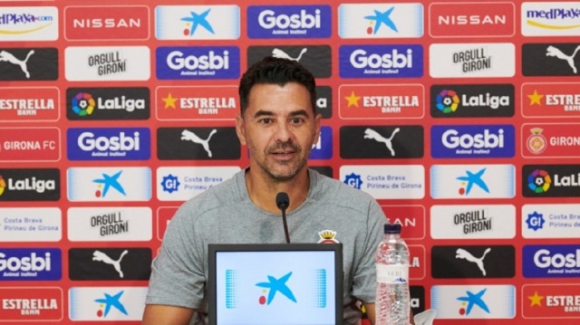 L'aplaudit gest de l'entrenador madrileny del Girona amb el català