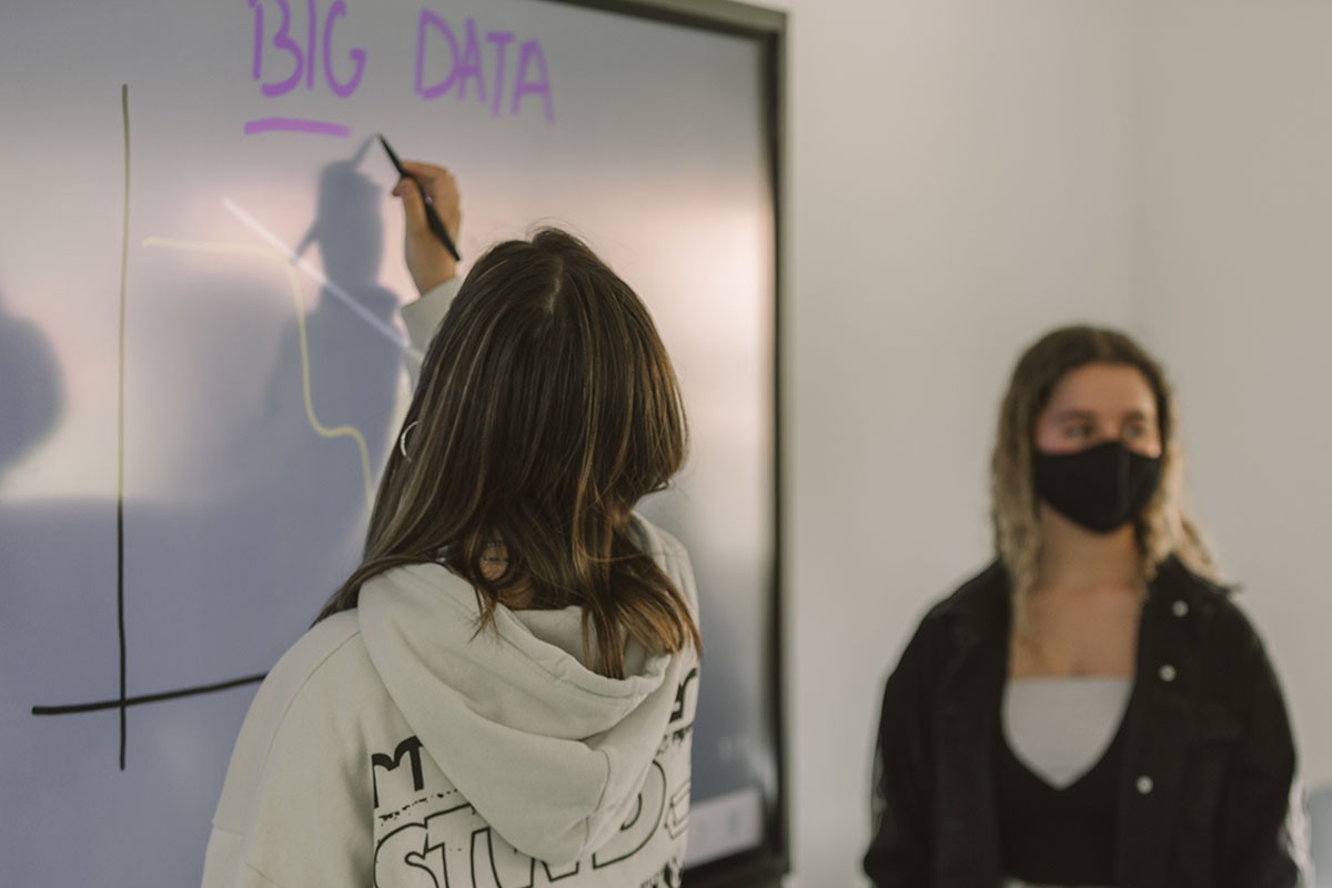 Quan el lideratge a les escoles permet millorar el benestar dels alumnes