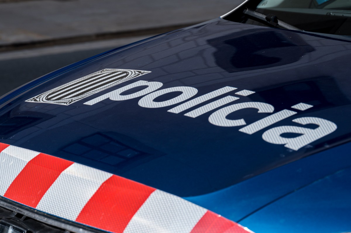 Mor una motorista de 26 anys a l'Eixample