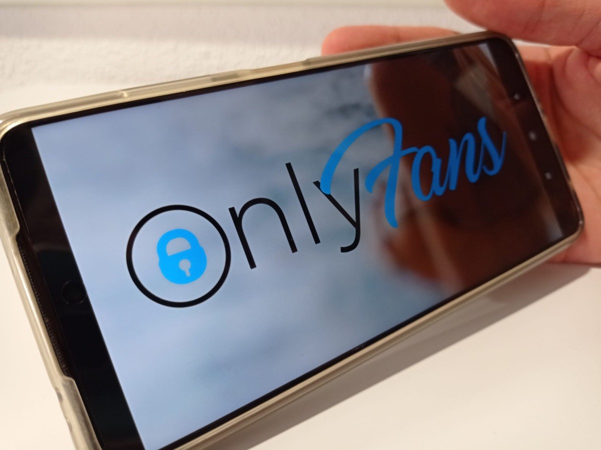 La xarxa OnlyFans creix amb la pandèmia: entre la necessitat i el morbo