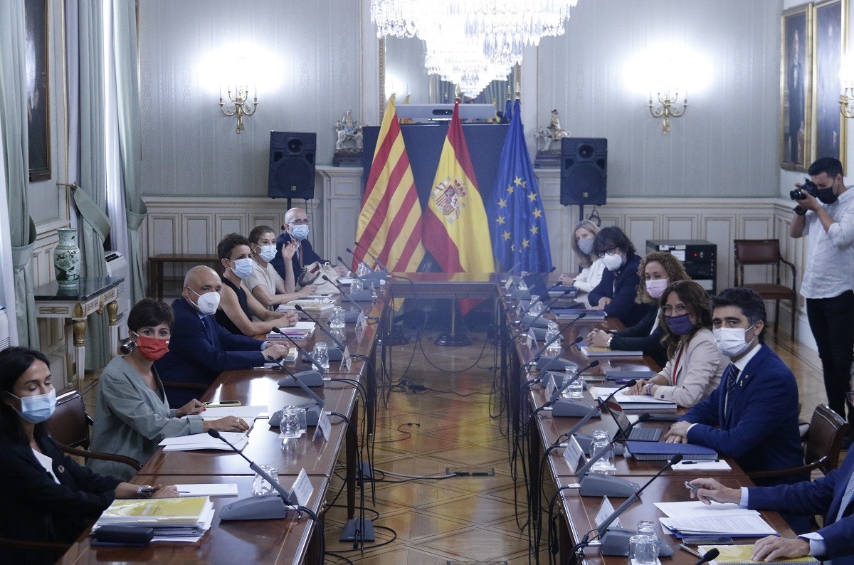 Un motorista ferit en ser atropellat per un conductor begut a Sabadell