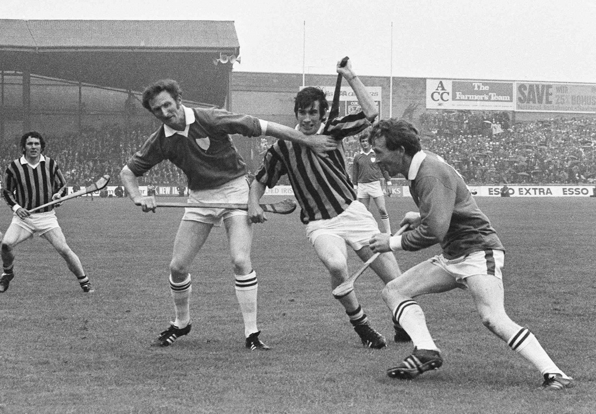 Imatge de la final absoluta d’Irlanda de hurling de 1973 que va enfrontar els comptats de Kilkenny i de Limerick a Croke Park - kilkennygaa.ie