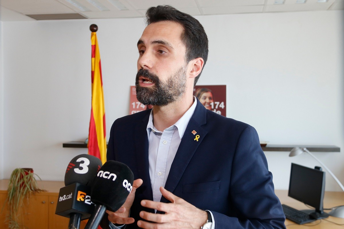 Torrent veu les dades d'atur «prometedores» però les encara «sense eufòria» 