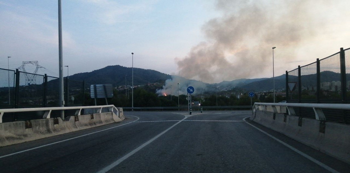 Quatre detinguts per un incendi forestal a Sant Vicenç dels Horts