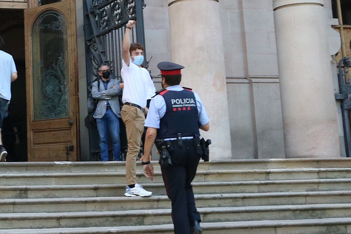Pol Serena, a les escales del TSJC abans del judici - ACN