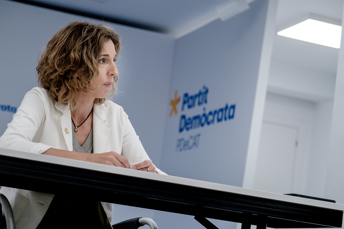 Chacón s'inclina per deixar la secretaria general del PDECat per liderar el nou partit