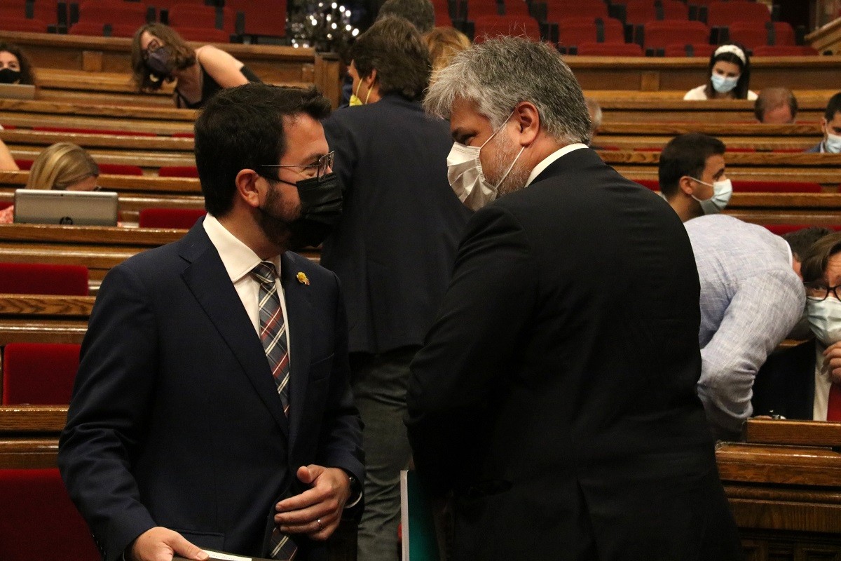 Els pressupostos de Sánchez generen arestes entre ERC i Junts al Parlament