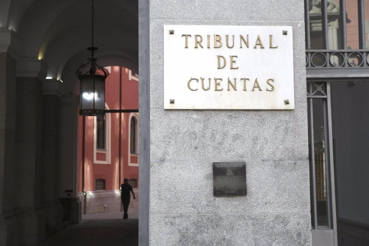 L'Advocacia de l'Estat es nega a informar sobre els avals del Govern al Tribunal de Comptes