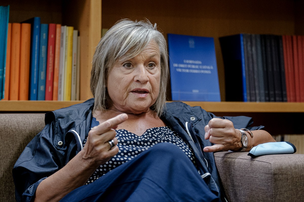L'IEC demana que la denominació «català-valencià» no s'aprofiti per fragmentar la llengua