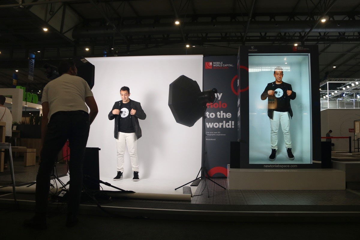 Els hologrames aterren al Mobile: «Serem capaços de teletransportar persones»