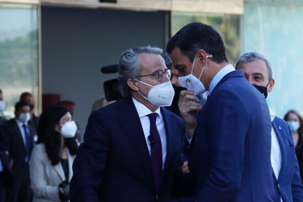 «El teu èxit serà el nostre»: el Cercle es lliura a Sánchez