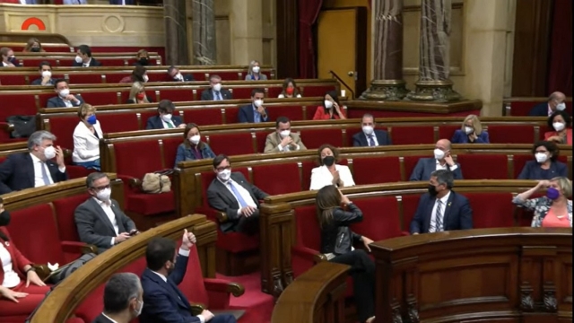 La diputada del PSC que ha votat «sí» a la investidura d'Aragonès sense voler