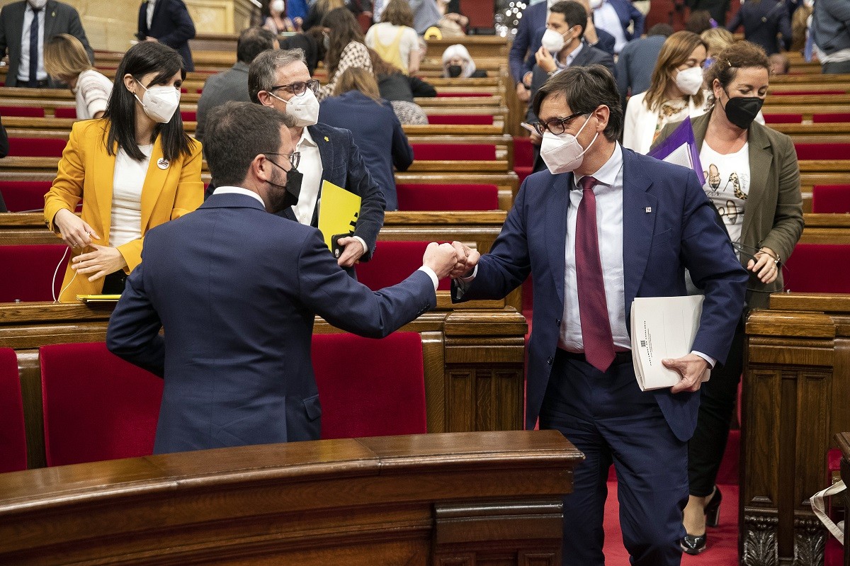 El PSC es torna a oferir a Aragonès per negociar els pressupostos