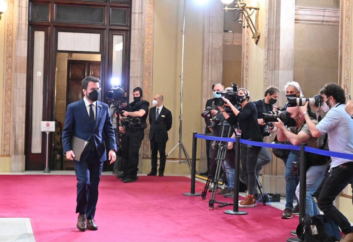 Aragonès planteja una «sacsejada» per fer compatible el referèndum i la justícia social