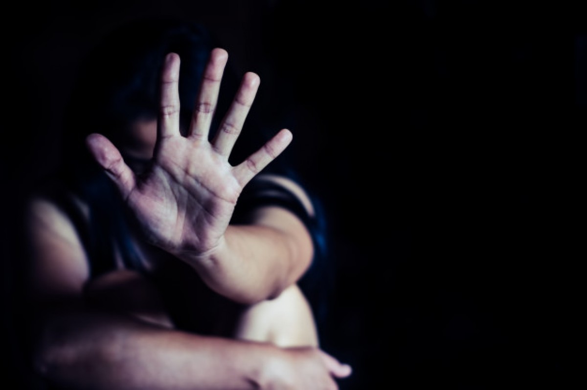 Relata abusos sexuals del seu tiet durant cinc anys: «Passava sempre que ens vèiem»