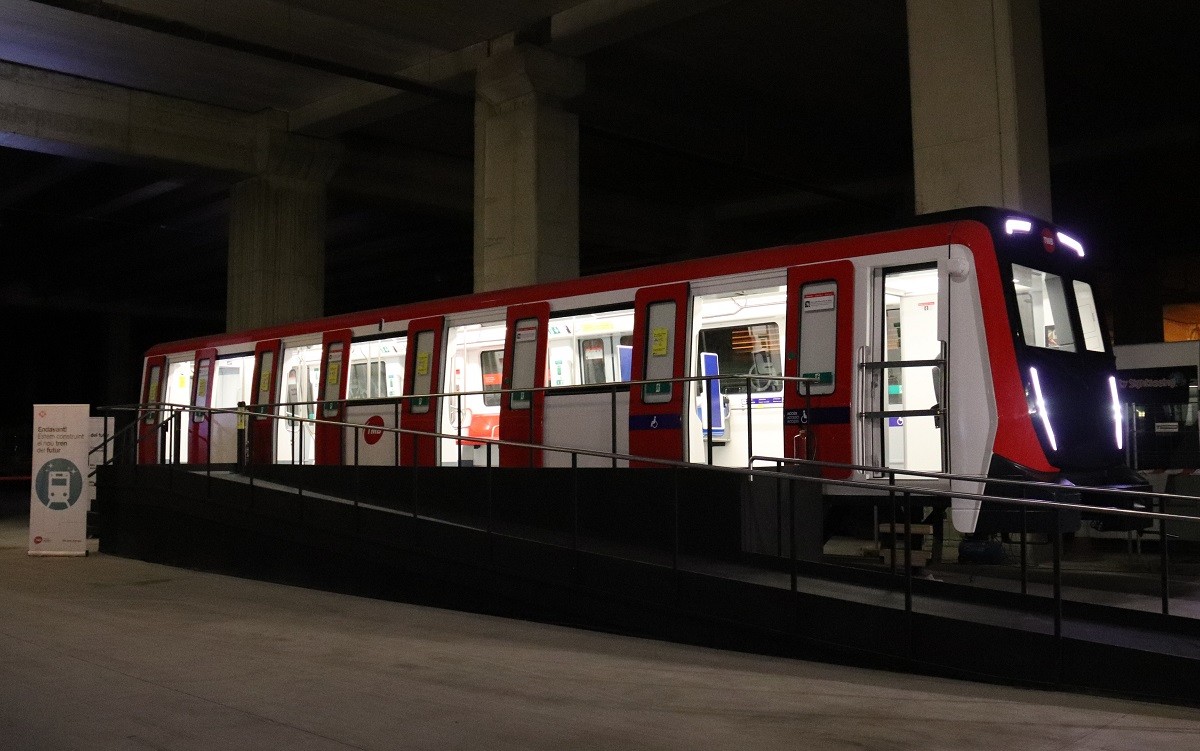 Així són els nous vagons de l'L1 i l'L3 del metro de Barcelona